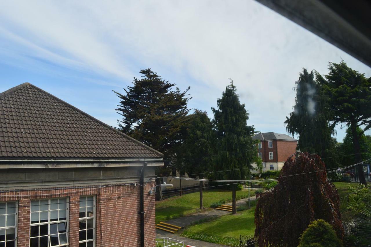 Library View Villa Holiday Home Dublin Buitenkant foto