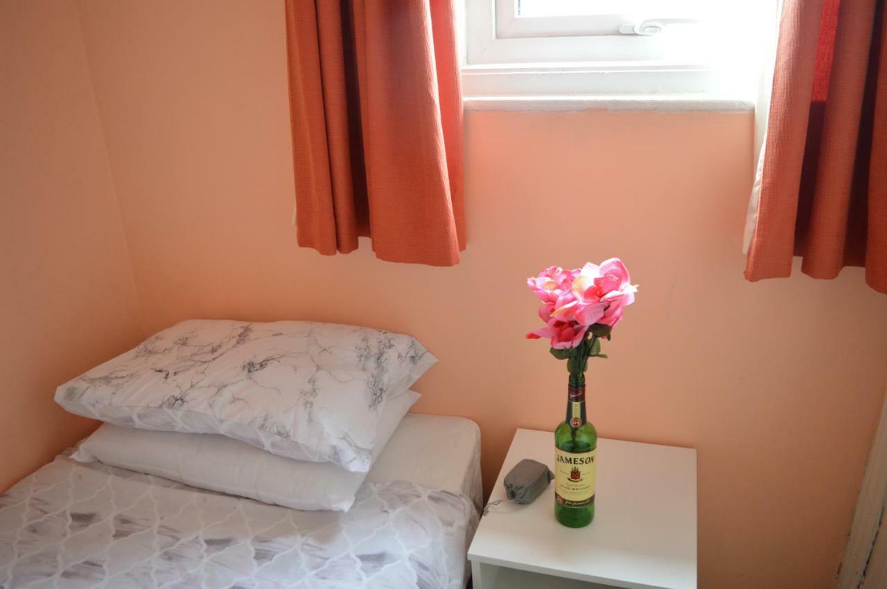 Library View Villa Holiday Home Dublin Buitenkant foto